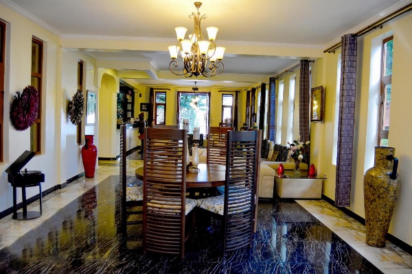 Tulia Boutique Hotel & Spa image 4